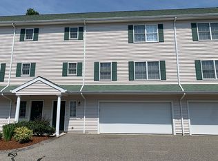 252 Albion St APT 2, Wakefield, MA 01880