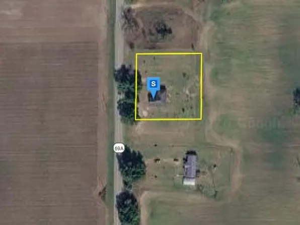 4032 Wintergreen Rd, Greenwood, FL 32443