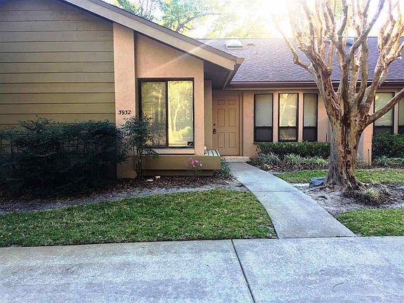 5th image of 3932 NW 23rd Cir