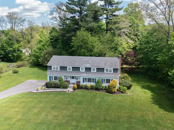 165 Holmes Road, Ridgefield, CT 06877