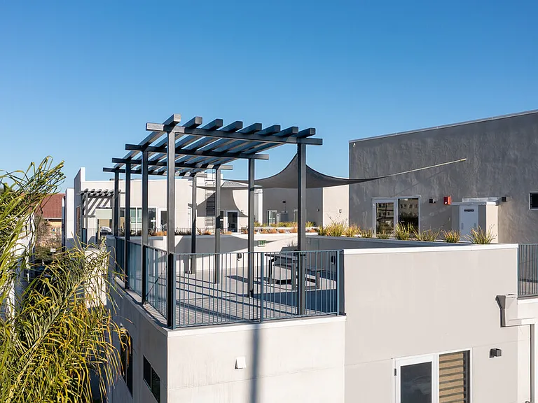 Legacy Tamarind Apartments — Photo 15