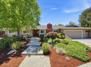 19990 Blythe Ct, Saratoga, CA 95070