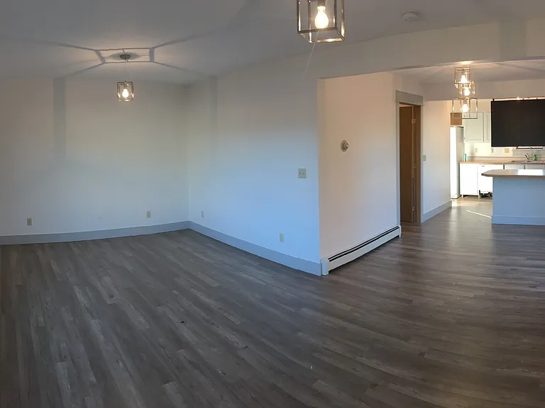 916 Montana St #918 — Photo 9