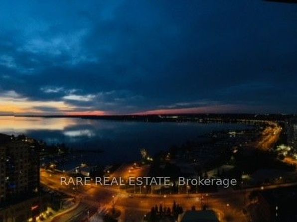 39 Mary St #1810, Barrie, ON L4N 1S9