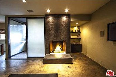 2nd image of 8401 Fountain Ave APT 9
