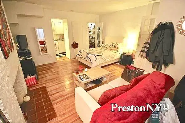 Rented by JM Preston Properties LLC | media 2