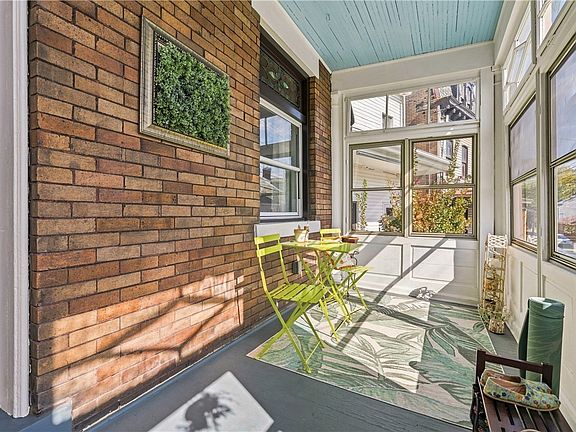 2nd image of 1826 Ley St