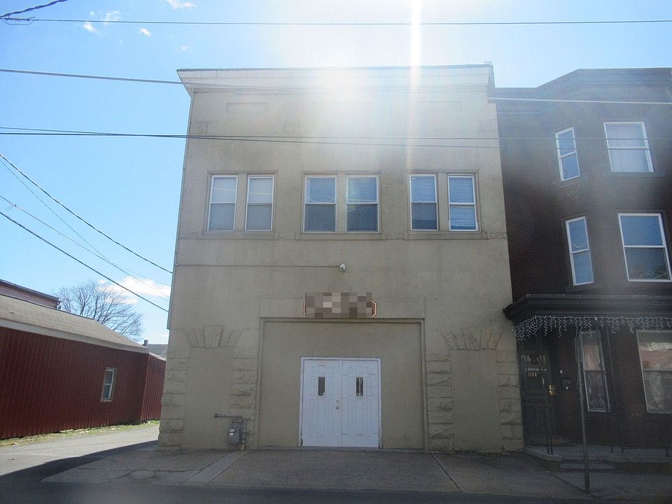 1st image of 1122 E Lehman St