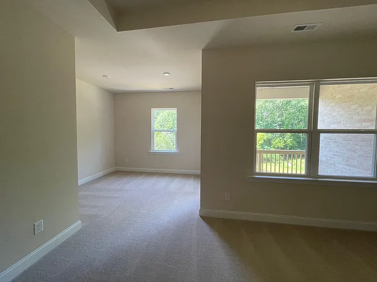 207 Heathbrook Ln — Photo 19