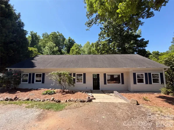 1322 Carolyn Dr, Charlotte, NC 28205