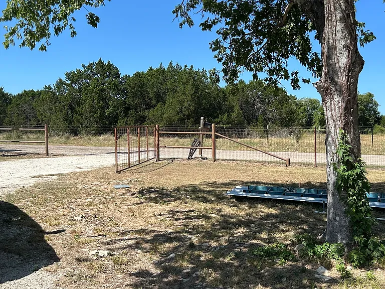 761 County Road 3160 — Photo 31