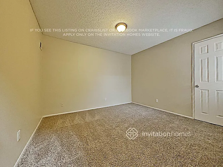 248 E Louise St — Photo 13