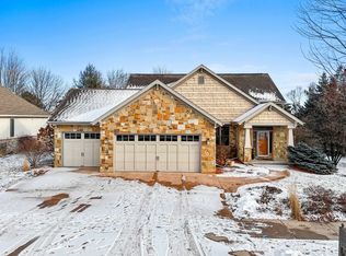 5318 N Rosemary Dr, Appleton, WI 54913