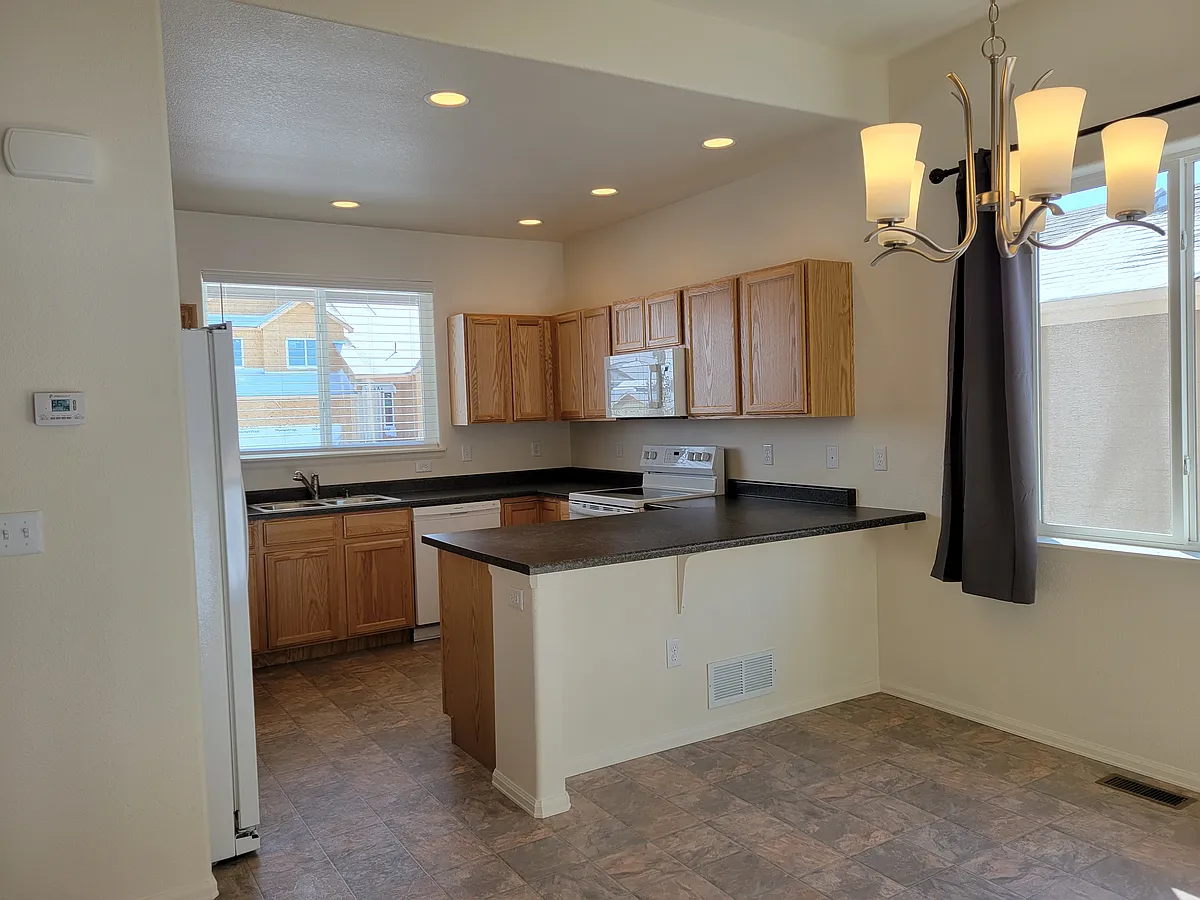 Building Photo - 1620 103rd Avenue Ct