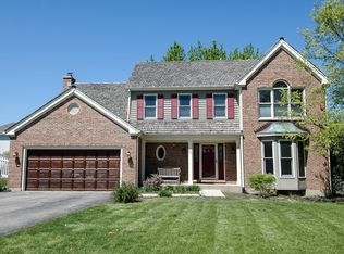 575 Richmond Cir, Lake Zurich, IL 60047