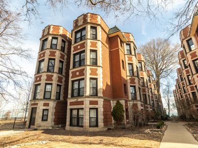7649 N Eastlake Ter APT 1B, Chicago, IL, 60626