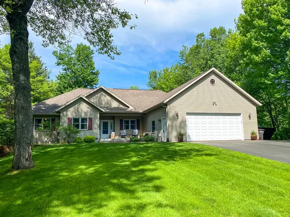 414 Esker Heights Dr, Tomahawk, WI 54487
