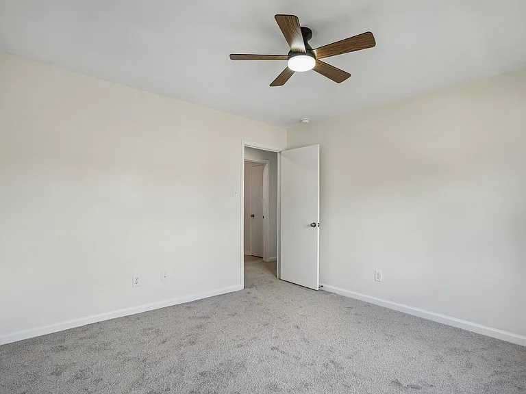 4419 Crossvine Ave — Photo 25