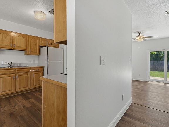 5th image of 74 8th St