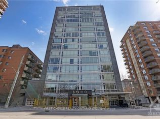 201 Parkdale Ave #506, Ottawa, ON K1Y1E8