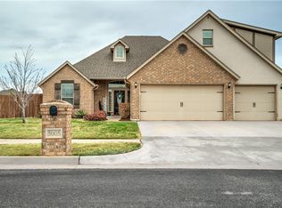 5005 NW 152nd St, Edmond, OK 73013