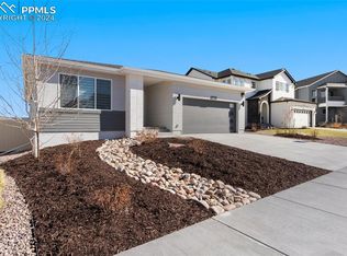 6528 Cumbre Vista Way, Colorado Springs, CO 80924