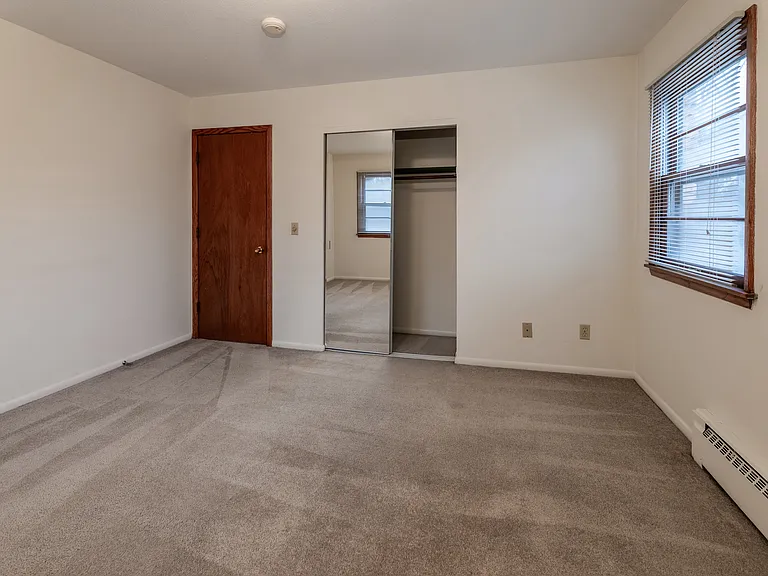 9106 Nicollet — Photo 18