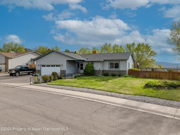 1666 Dogwood Dr, Rifle, CO 81650