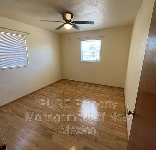6013 Zimmerman Ave NE — Photo 14