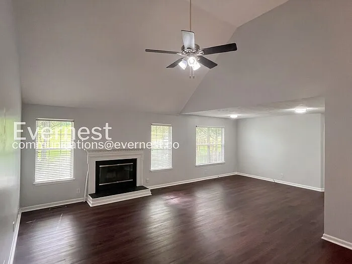 1813 Bryce Cir — Photo 4