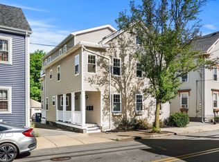 40 Essex St #1, Salem, MA 01970