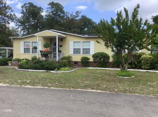 73 Pinestraw Dr #10, Hampstead, NC 28443
