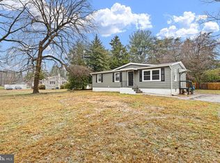 136 State Line Rd #A, Wilmington, DE 19803