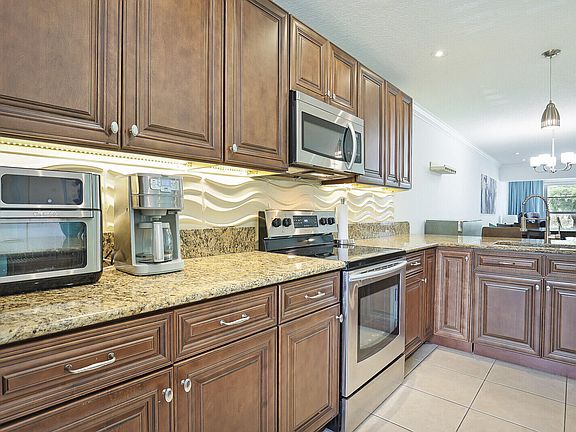 2nd image of 1141 Calamondin Ter APT 202