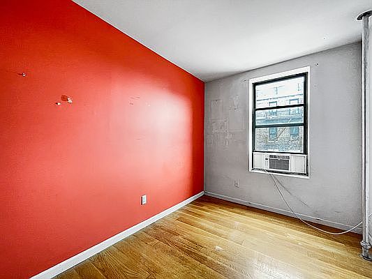 5th image of 442 W 160th St APT 5C