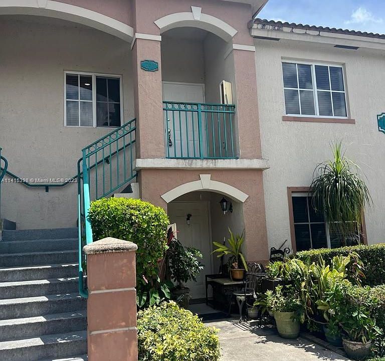 1st image of 1300 SE 31st Ct #20336