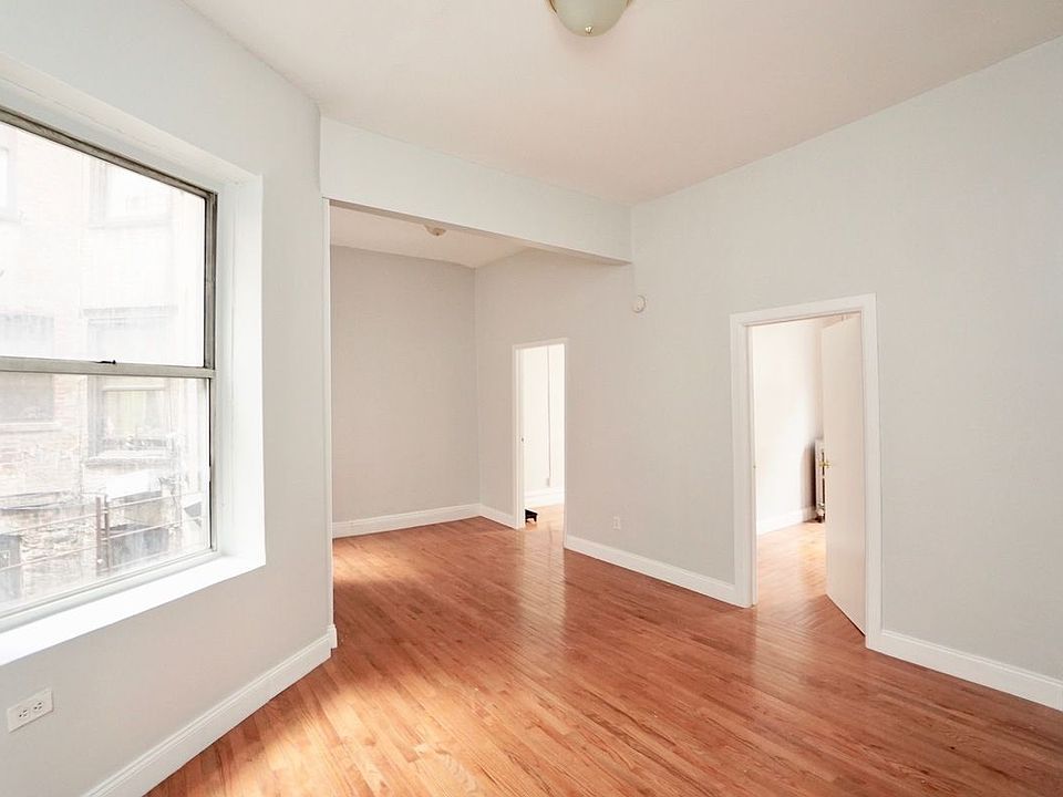1st image of 508 W 172nd St #A2