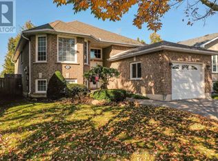 2451 Denure Dr #2, Peterborough, ON K9K 2M3