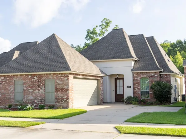 8333 Valencia Ct, Baton Rouge, LA 70820