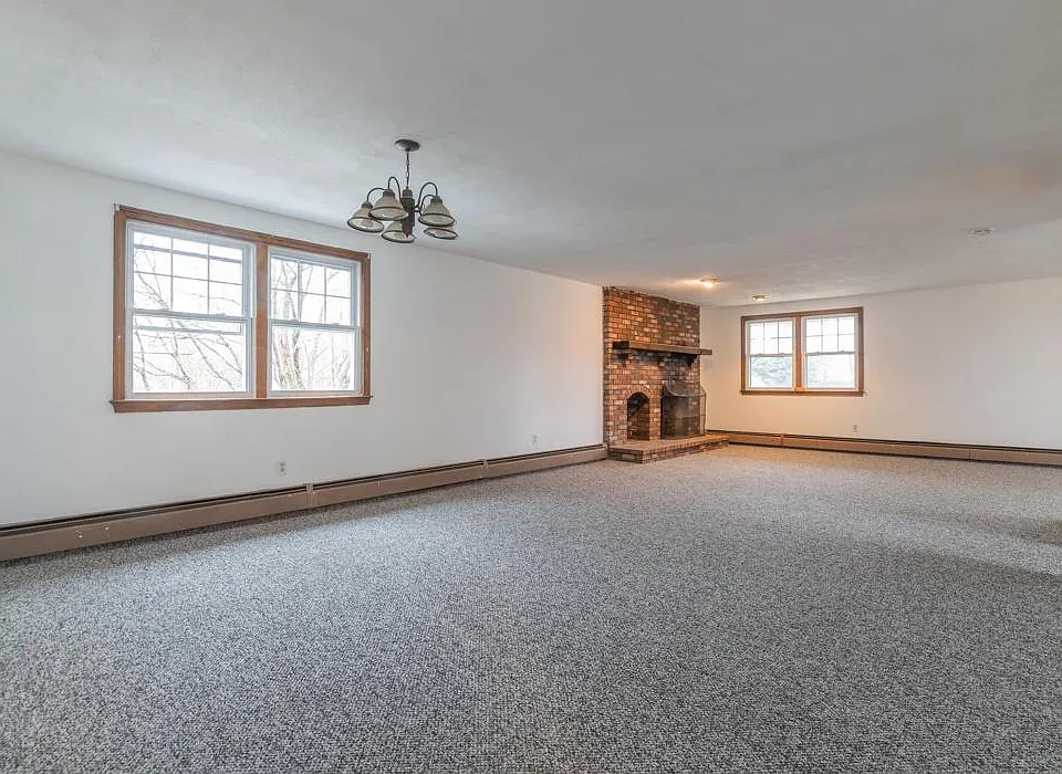 203 Windmill St #B