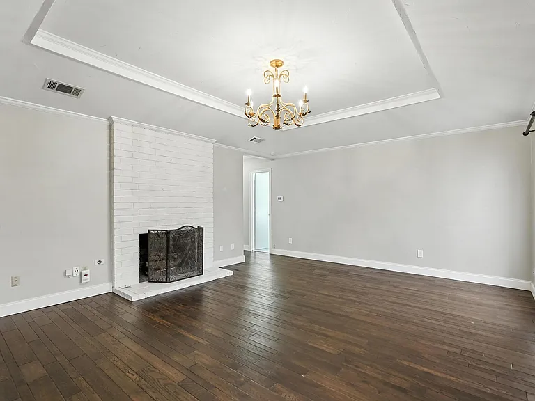 7938 Fair Oaks Ave — Photo 4
