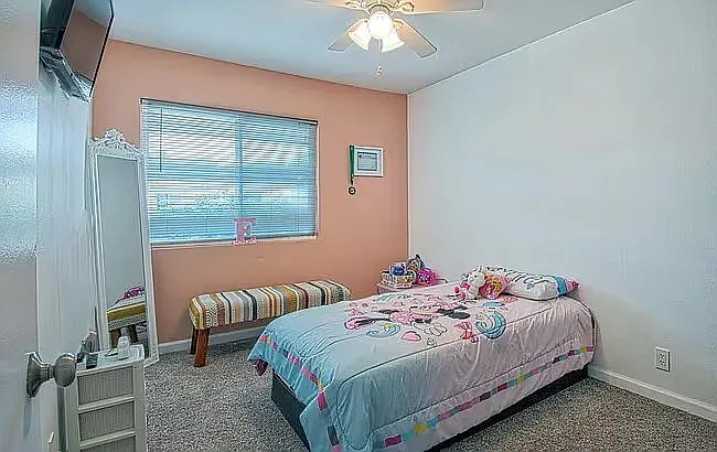 369 Meadow Ct — Photo 8