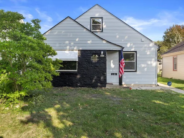 3212 South 55th STREET, Milwaukee, WI 53219