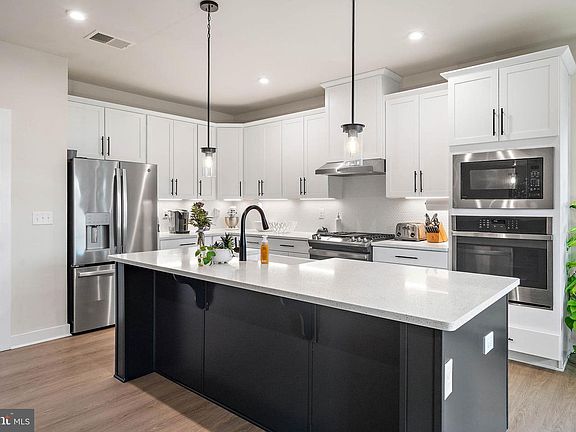 5th image of 35380 Gennaker Ln
