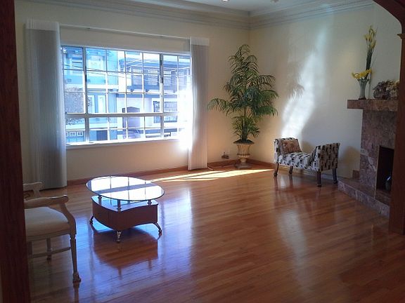 2nd image of 514 12th Ave