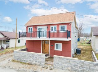 106 N Washington St, Van Buren, IN 46991