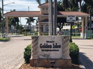 700 Layne Blvd APT 116, Hallandale, FL 33009