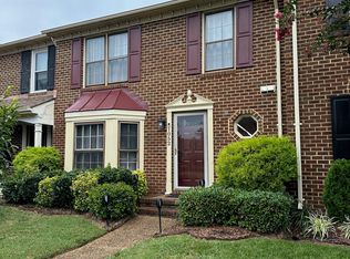 1052 Colonial Meadows Way, Virginia Beach, VA 23454