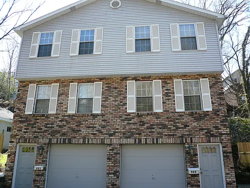 379 Woodruff St Photo 1