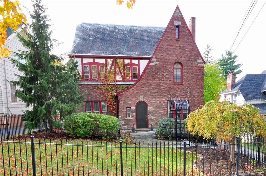 149 St, Hartford, CT 06112 Zillow